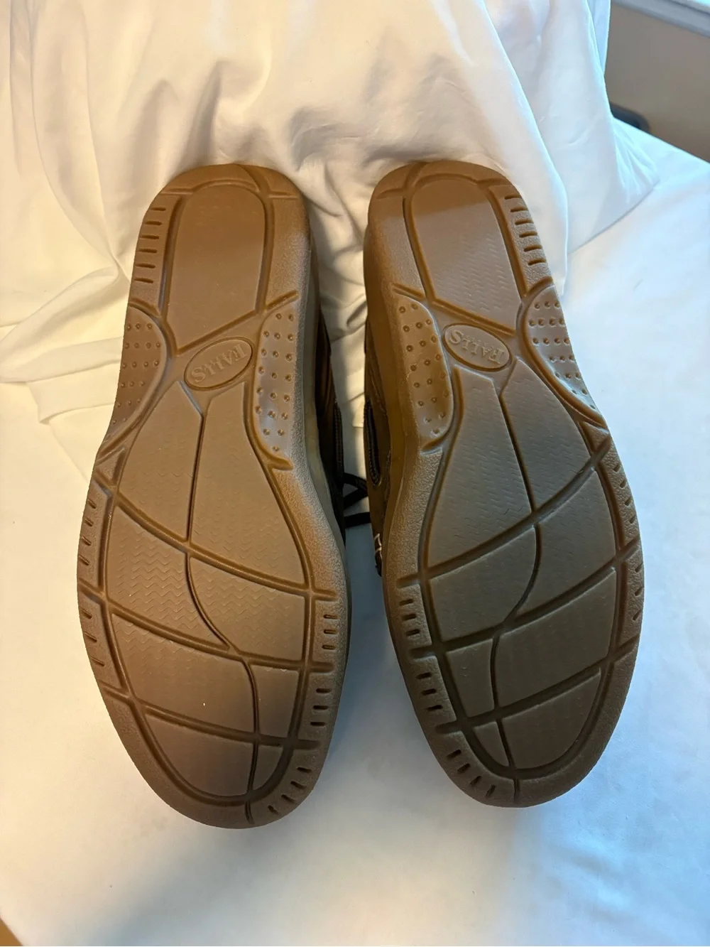 Falls Creek Men's Brown Boat Shoes with Contrast Stitching